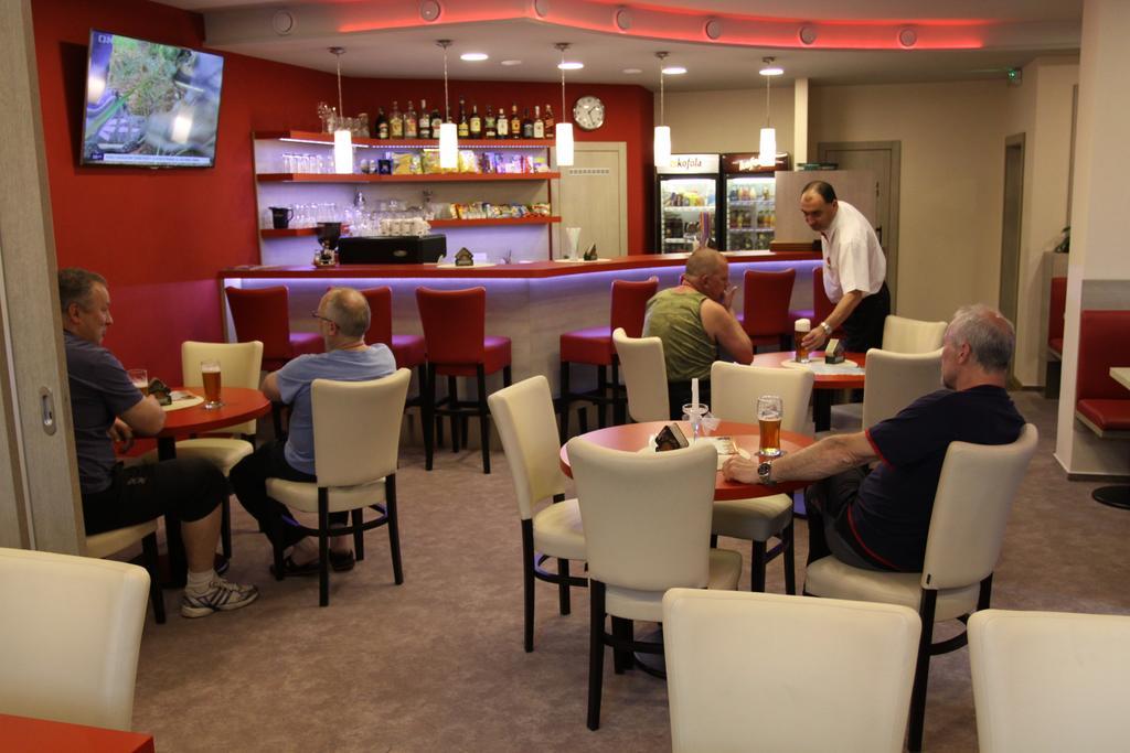 Hotel Odra Ostravice Extérieur photo
