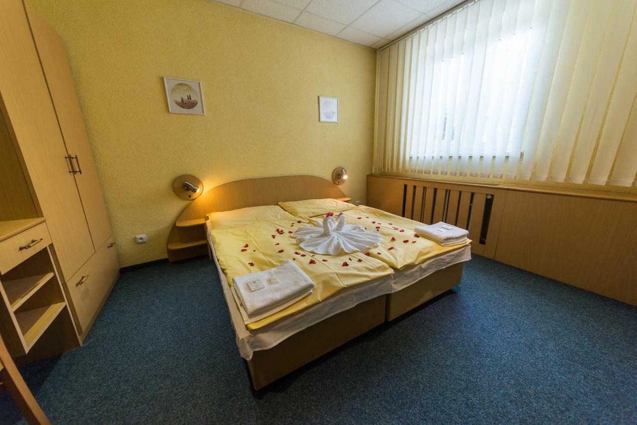 Hotel Odra Ostravice Extérieur photo